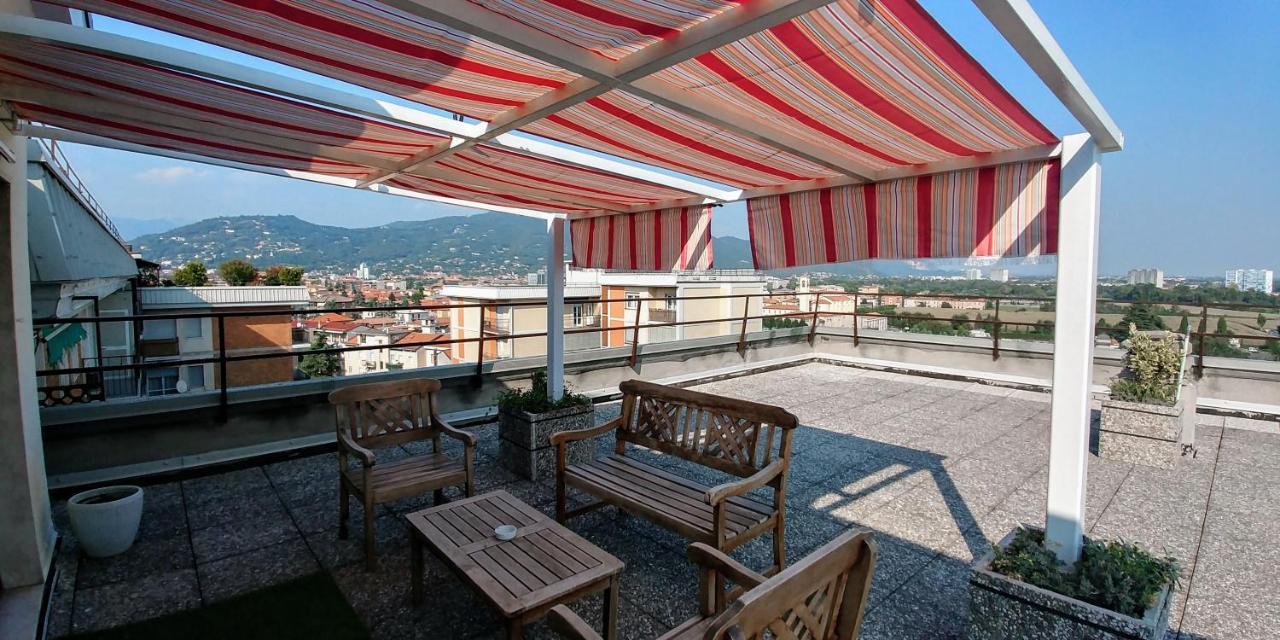 La Suite Attico Metro' Volta ブレシア エクステリア 写真